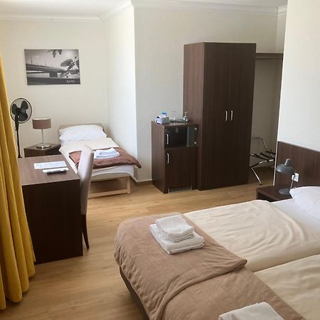 Hotel Mercedes City Бонн Екстер'єр фото