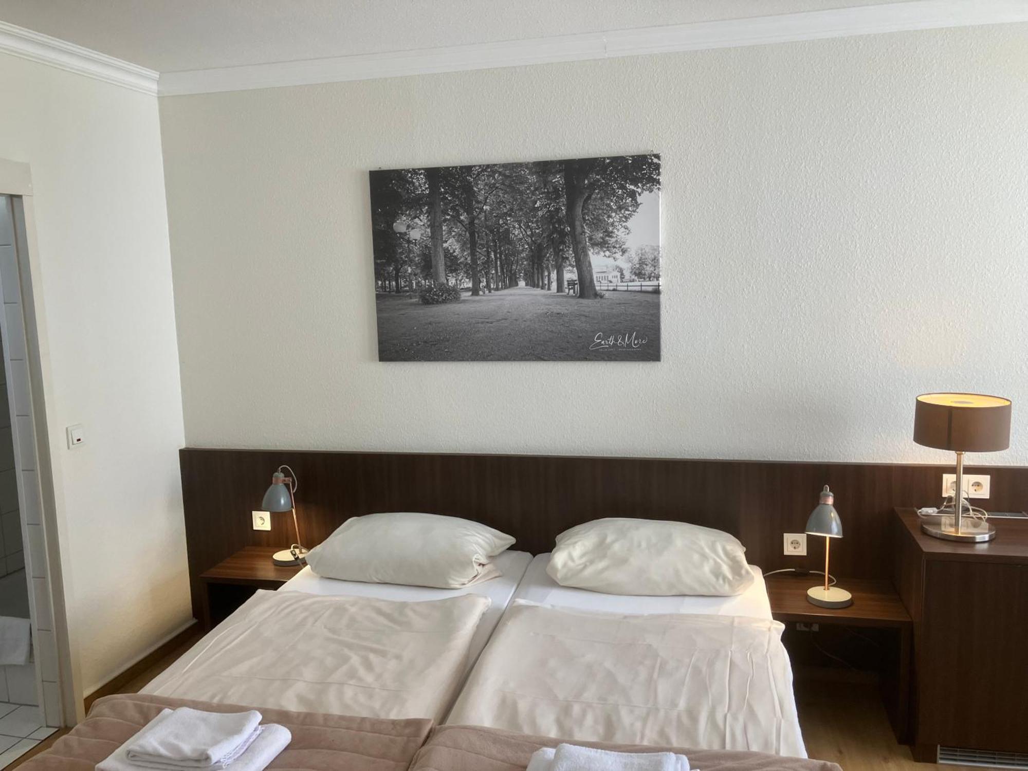 Hotel Mercedes City Бонн Екстер'єр фото